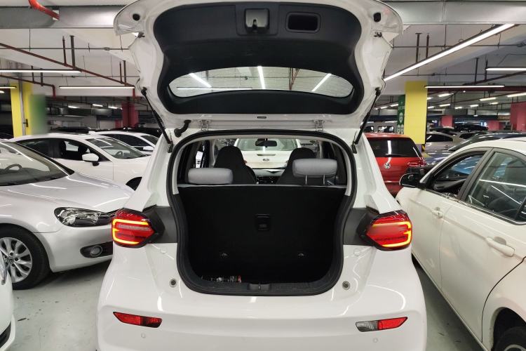 Used Leapmotor T03 2022 Glazed Edition Trunk