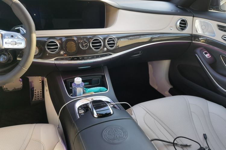 Used Mercedes-Benz S-Class AMG 2018 AMG S 63 L 4MATIC+ Steering Wheel