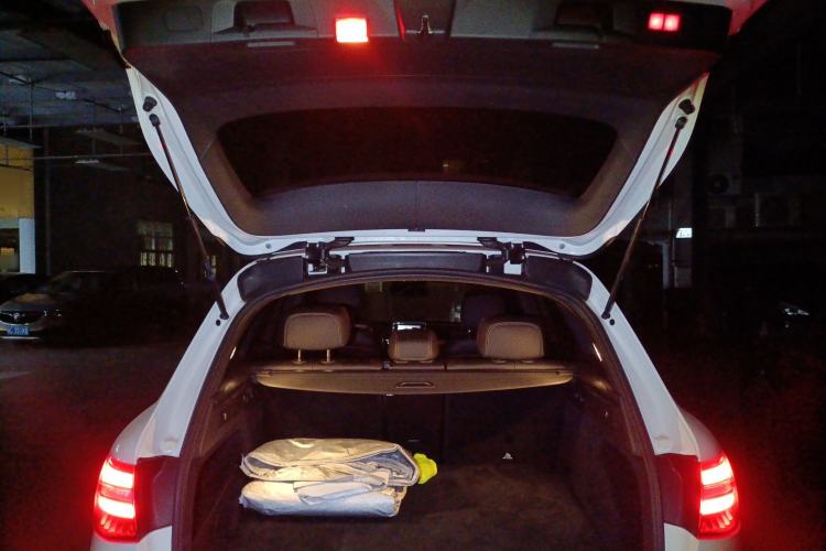 Used Mercedes-Benz GLC 2019 Facelift GLC 260 L 4MATIC Luxury Model
