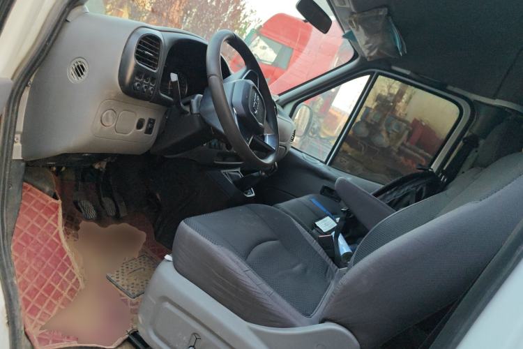 Used JMC Transit 2019 2.8T Commercial Version Short Wheelbase Mid-Roof 6-Seater China VI JX493 Left Front Seat