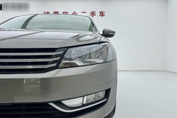 Used Volkswagen Passat 2014 1.8TSI DSG Prestige Edition Left Front Headlight