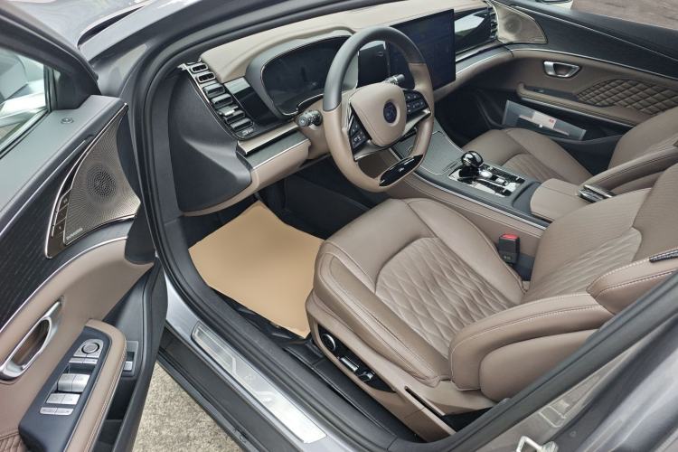 Used BYD Han 2022 EV Genesis Edition 715 km Front-Wheel-Drive Flagship Model Driver Seat