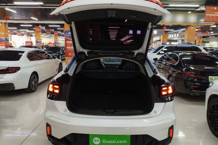 Used Lynk & Co 05 2020 2.0TD Two-Wheel Drive Shine Halo
