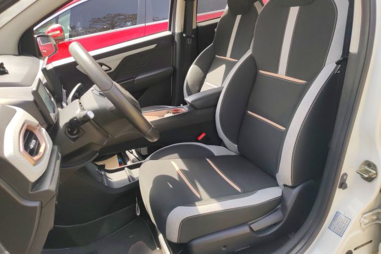 Used SOL E10X 2021 302 km Range Fashion Edition 31.4 kWh
