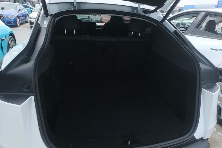 Used Tesla Model Y 2025 Rear-Wheel Drive First Edition