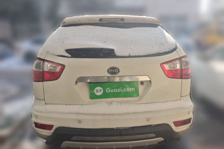 Used BYD S6 2012 2.0L Manual Luxury Version