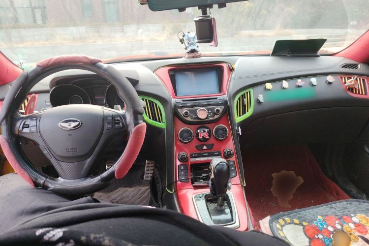 Used Hyundai Genesis Coupe 2012 2.0T Automatic Luxury Edition
