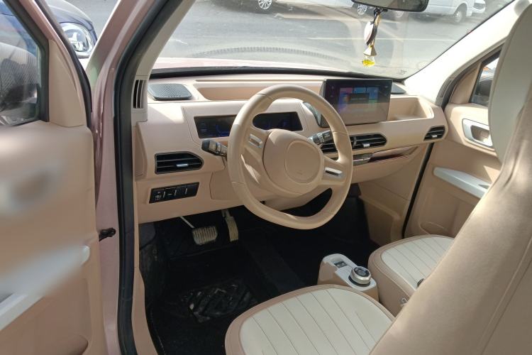 Used Geely Galaxy Panda 2023 Panda Mini 200km Endurance Bear
