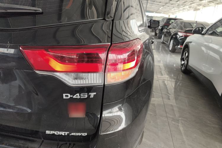 Used Toyota Highlander 2018 2.0T Four-Wheel Drive Prestige Version 7 Seats China VI Standard