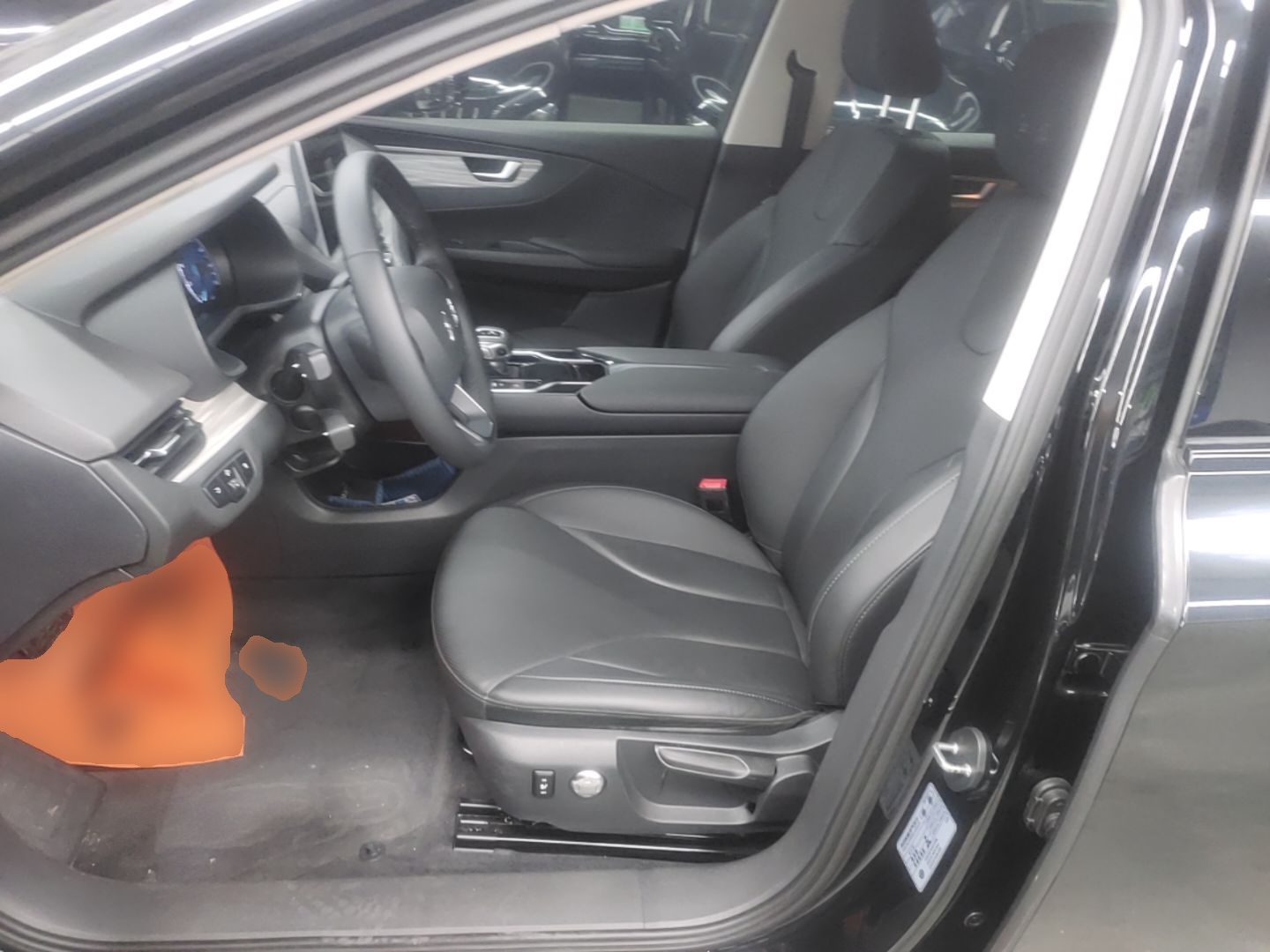 Hongqi E-QM5 2023 620km PLUS — снимка 19