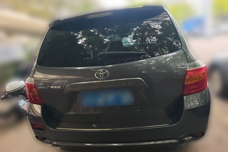 Used Toyota Highlander 2011 2.7L Two-Wheel Drive 7-Seater Luxury Navigation Edition