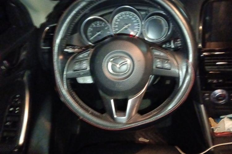 Used Mazda CX-5 2014 2.0L Automatic Two-Wheel Drive Urban Version Steering Wheel