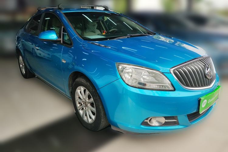 Used Buick GT 2012 GT 1.6L Automatic Fashion Edition Front Right 45 Deg