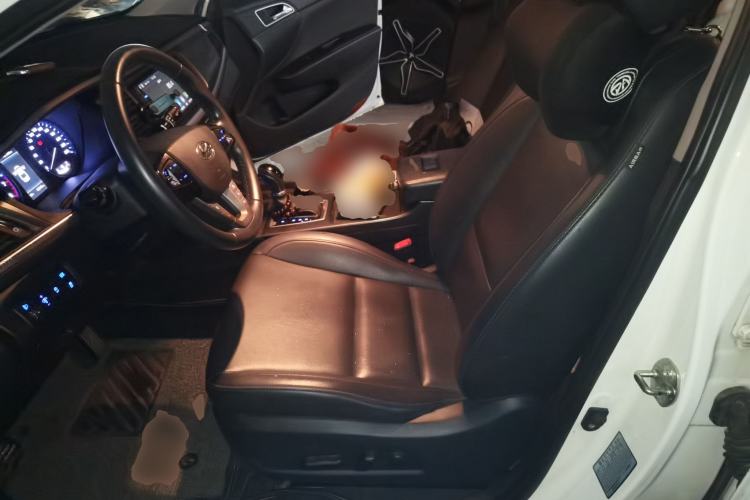 Used Hyundai Mistra 2017 1.8L Automatic Deluxe DLX Model China V Emission Standard Left Front Seat