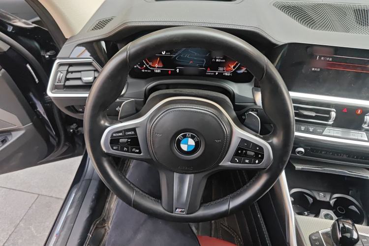 Used BMW 3 Series 2022 Updated 330i M Sport Night Edition Package Steering Wheel