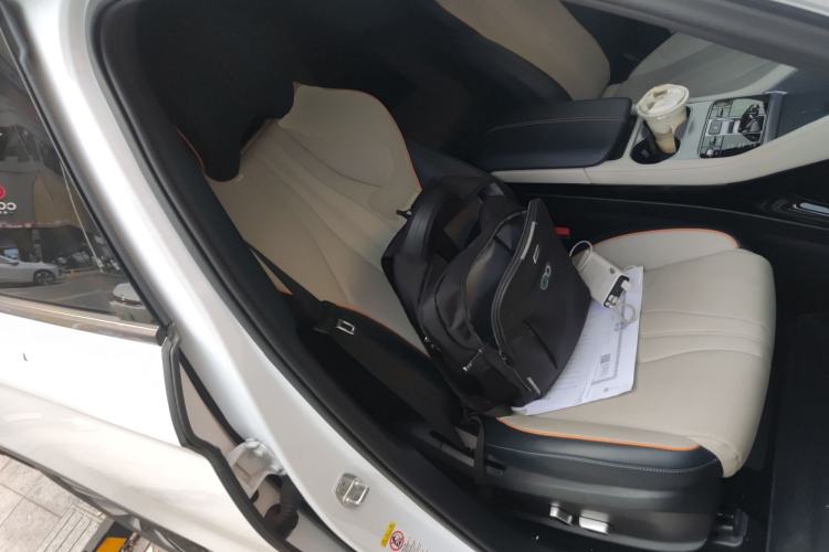 Used BYD Song PLUS New Energy 2024 HONOR Edition DM-i 150km Flagship PLUS Right Front Seat