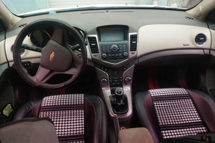 Used Chevrolet Cruze 2015 1.5L Classic SE MT
