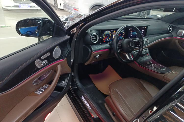 Used Mercedes-Benz E-Class (Import) 2021 E 260 Luxury Sports Edition
