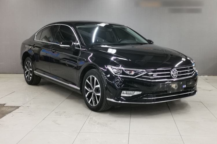 Used Volkswagen Magotan 2020 330TSI DSG Leading Model Exterior 7