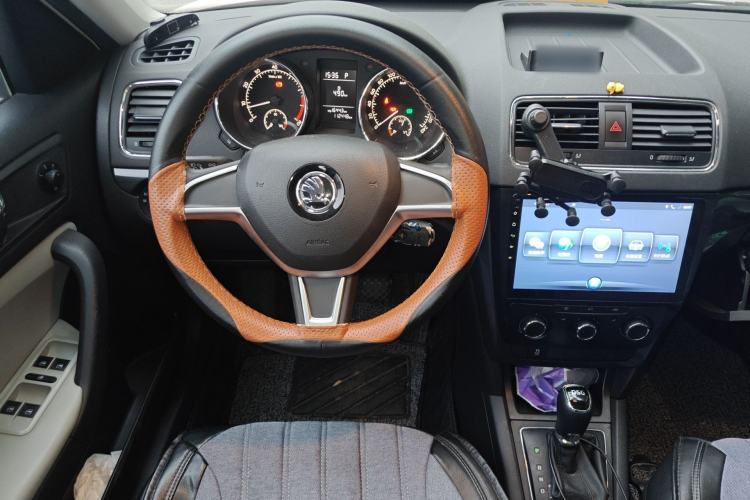 Used Skoda Yeti 2017 TSI280 DSG Advanced Edition Steering Wheel