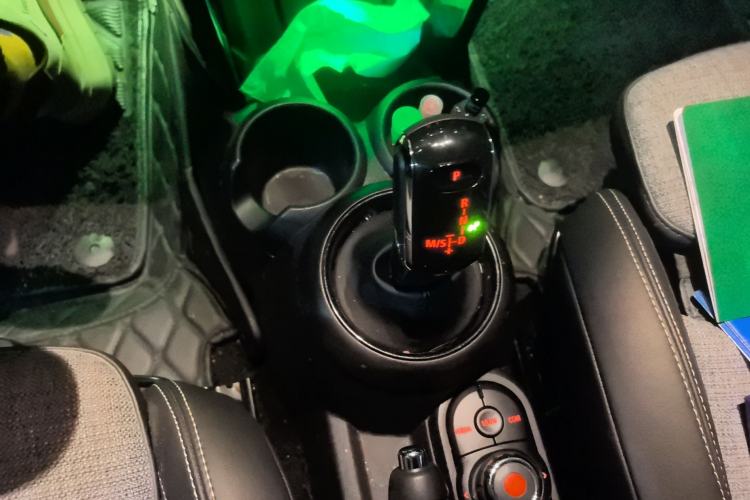 Used MINI MINI 2019 1.5T COOPER Classic Edition
