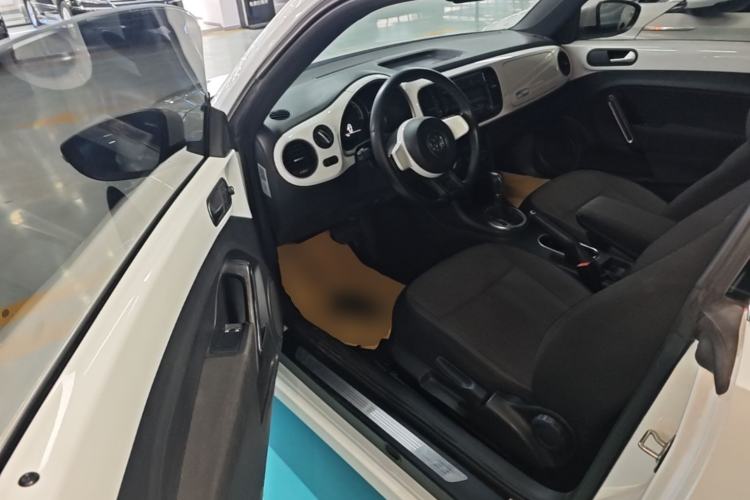 Used Volkswagen Beetle 2015 180TSI model Driver Seat