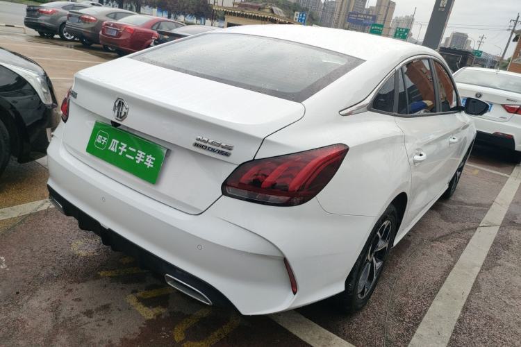 Used MG 5 2022 180 DVVT CVT Youth Luxury Edition
