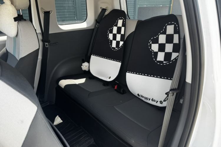 Used CHANGAN NEVO Lumin 2022 155 km – Refreshingly Sweet Edition Interior 1