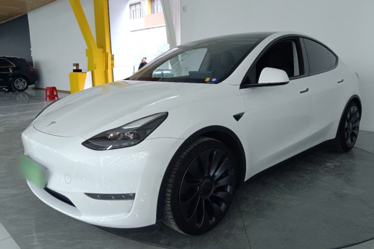 Used Tesla Model Y 2023 High-Performance All-Wheel-Drive Version