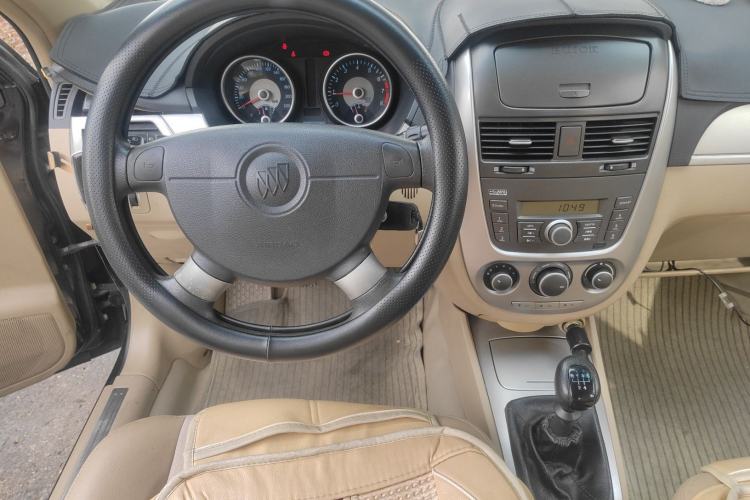 Used Buick Excelle 2011 1.6 LX-MT