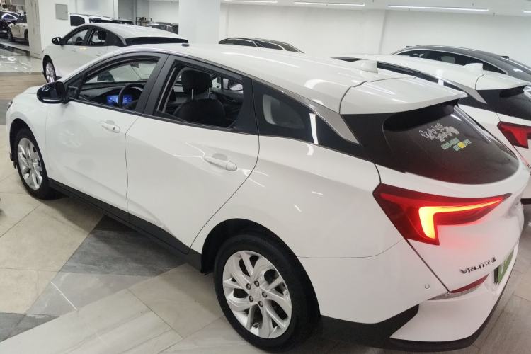 Used Buick Velite 6 2023 430km Range Commuter Version
