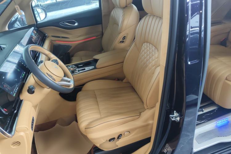 Used VOYAH Dream 2024 PHEV Ultra-Long Range Flagship Edition Left Front Seat