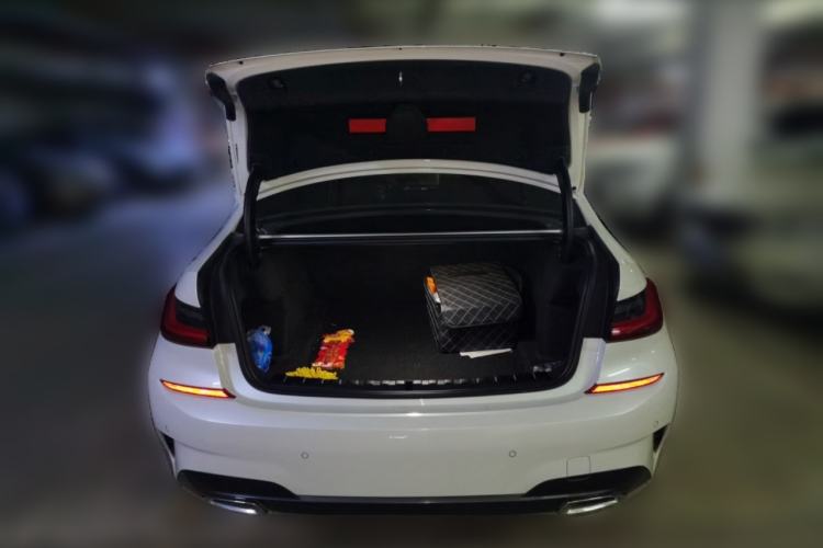 Used BMW 3 Series 2021 325i M Sport Package Trunk