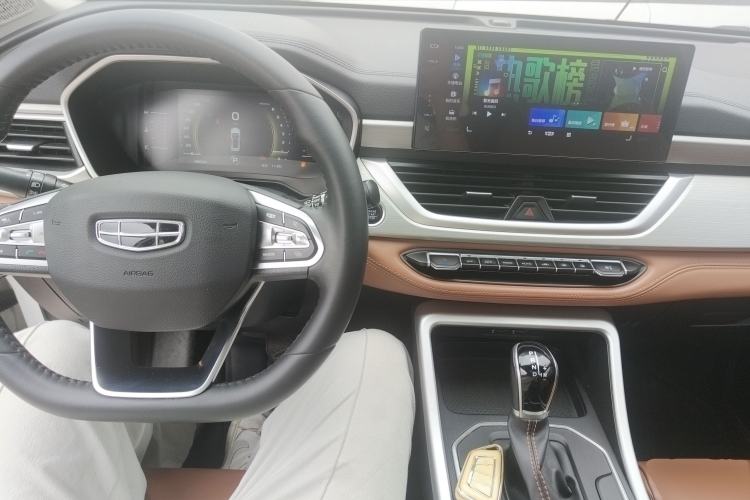 Used Geely Auto Vision X6 2020 1.4T CVT Asian Games Edition Center Console