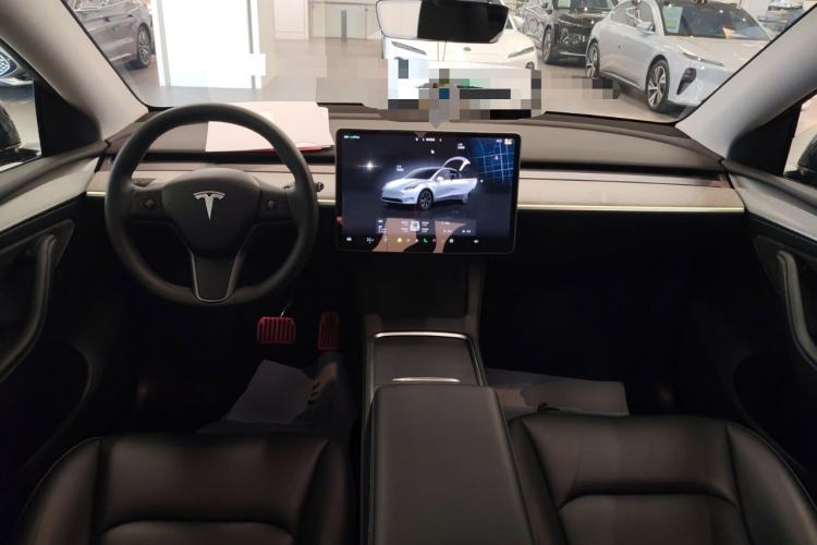 Used Tesla Model Y 2024 Rear-Wheel-Drive Version Center Console