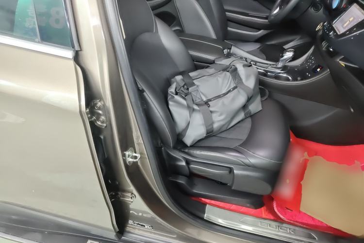 Used Buick Envision 2016 20T Two-Wheel Drive Leading Version Right Front Seat