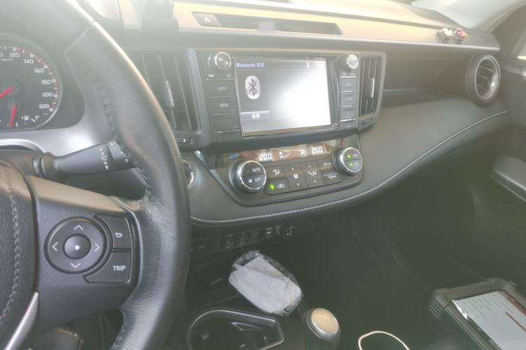 Used Toyota RAV4 2016 2.0L CVT Two-Wheel Drive Smart Edition China V Standard