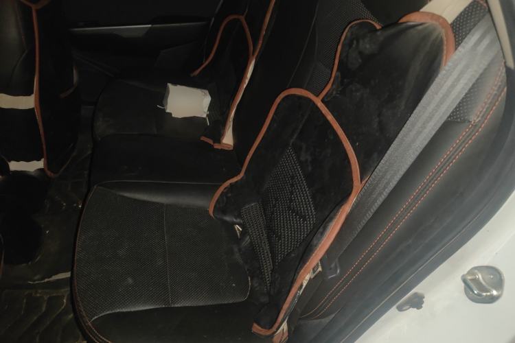 Used Kia K2 2015 Sedan 1.4L MT GLS