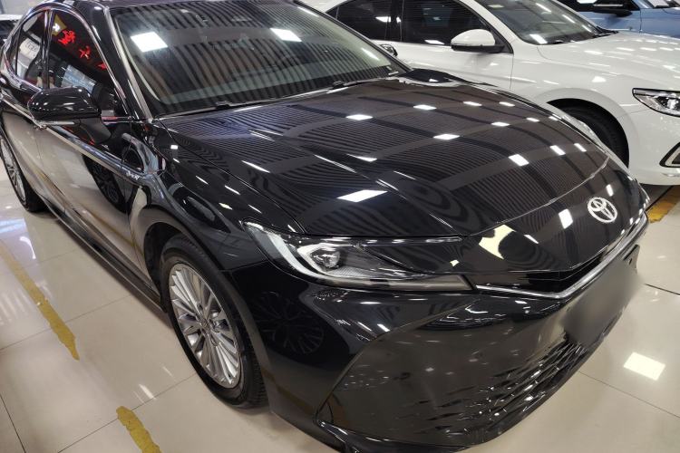 Used Toyota Camry 2024 Dual-Motor 2.0 HGVP Luxury Edition