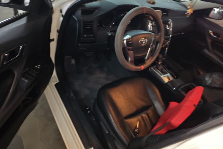 Used Toyota Reiz 2010 2.5S Fengdu Jinghua Edition Driver Seat