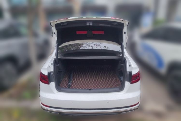 Used Audi A4L 2019 40 TFSI Fashion Edition China VI Emission Standard