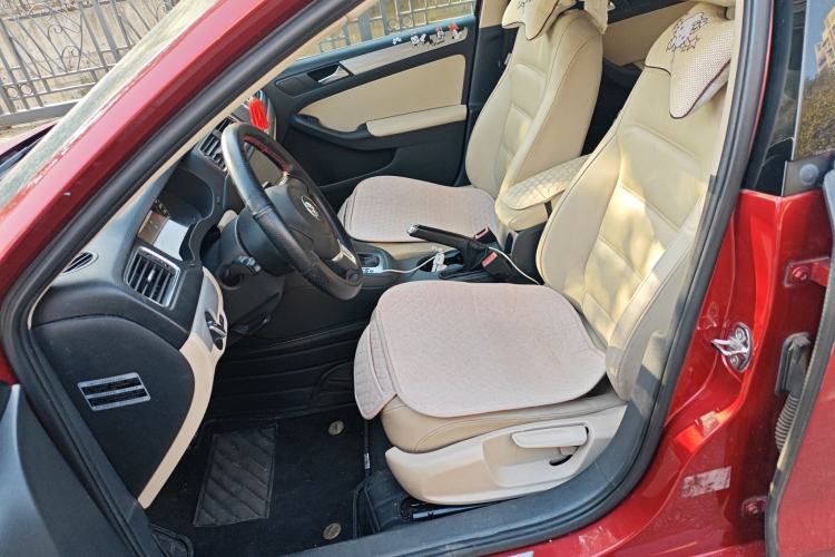 Used Volkswagen Sagitar 2012 1.6L Automatic Comfort Edition