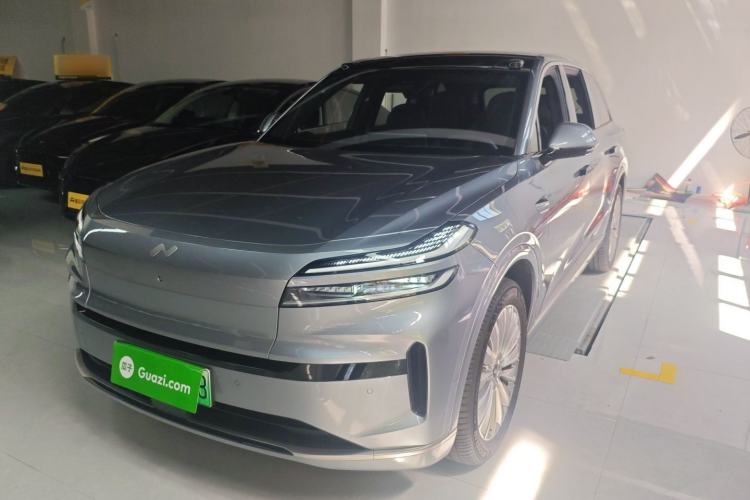 Used ONVO Luxeed L90 2025 Model—Ultra Six-Seater Version