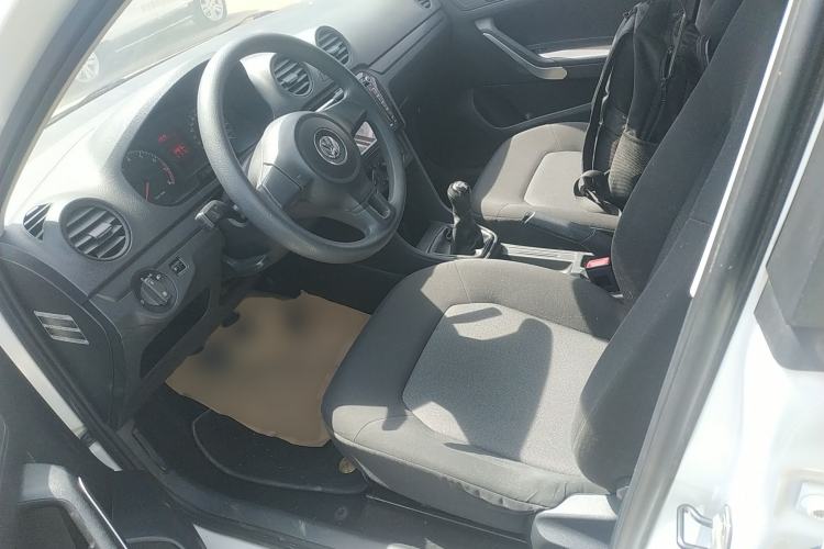 Used Volkswagen Jetta 2013 1.4L Manual Fashion Model Left Front Seat