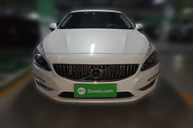 Used Volvo S60 2019 S60L Facelift T5 Intelligent Advanced Edition
