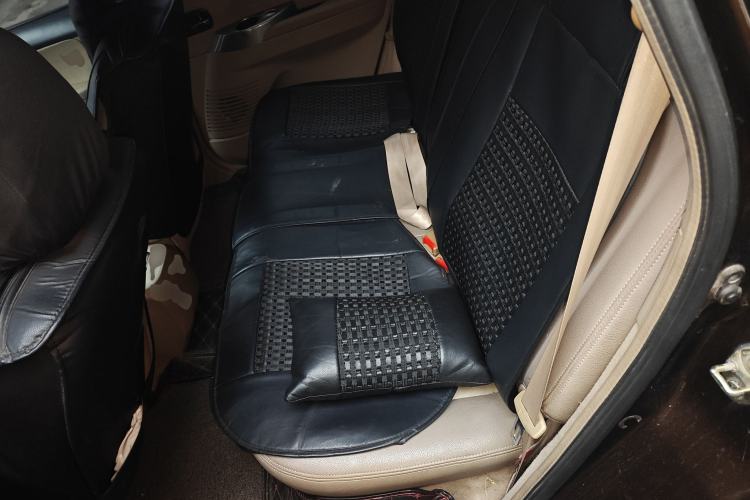 Used FORTHING Joyear SUV 2012 1.6L Luxury Model
