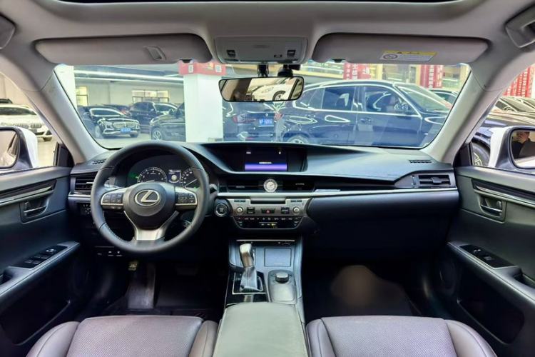 Used Lexus ES 2017 200 30th Anniversary Edition