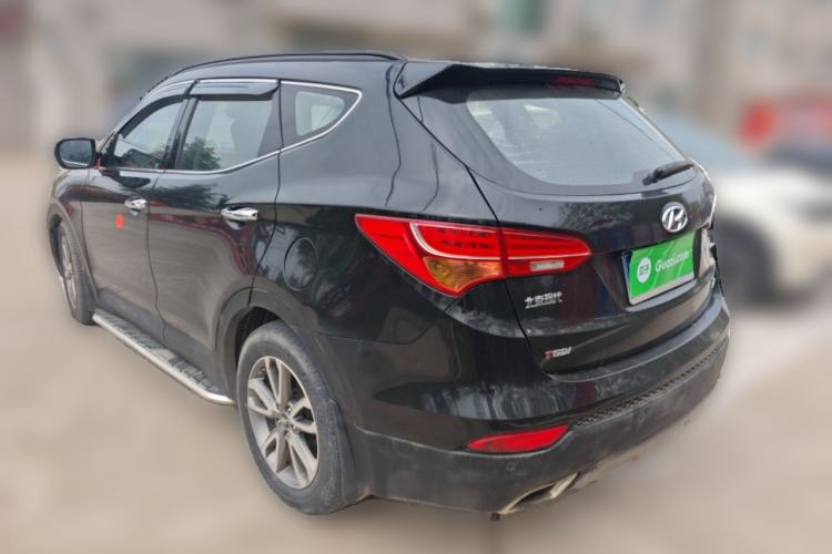 Used Hyundai Santa Fe 2013 2.0T Automatic All-Wheel Drive Top Trim Rear Left 45 Deg