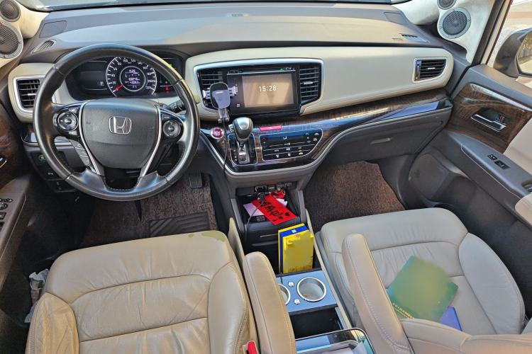 Used Honda Odyssey 2015 Updated Version 2.4L Smart Edition
