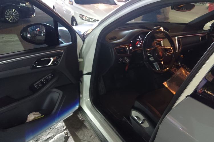 Used Porsche Macan 2017 Macan 2.0T